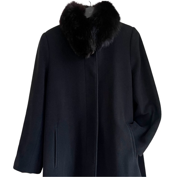 Mallia Black Wool & Cashmere Coat with Fur Collar, Size 6 - Picture 3 of 8